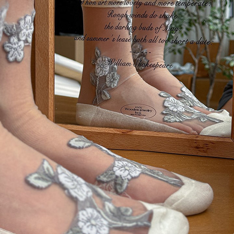 Chaussettes Respirantes Brodées De Fleurs