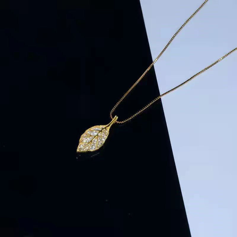 Collier Pendentif Feuille