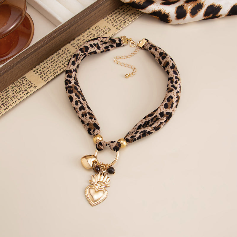 Collier Cœur Léopard