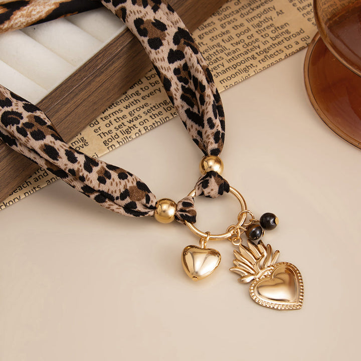 Collier Cœur Léopard