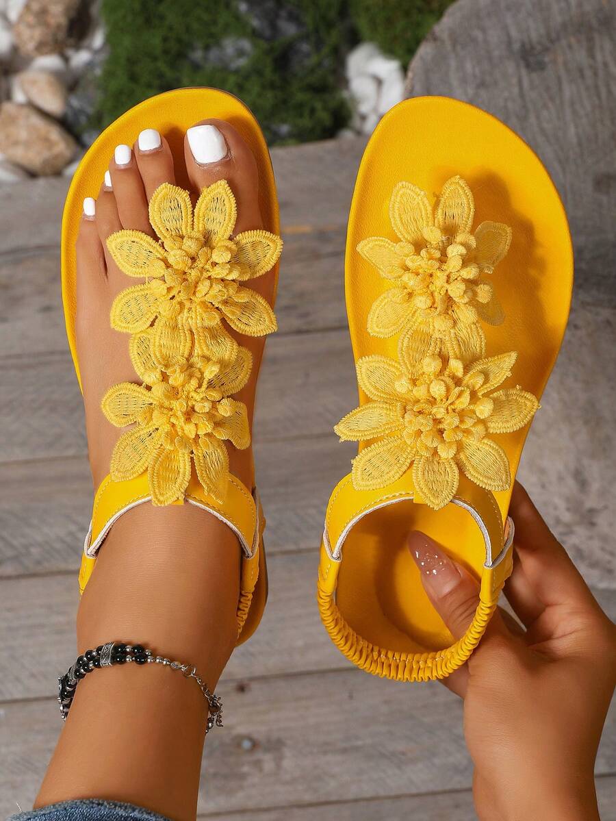 Florea | Orthopedic Sandals with Applied Flowers