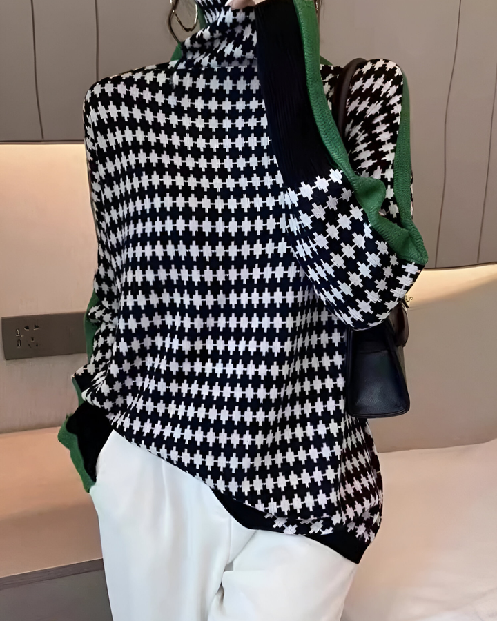 Vera™ | High Neck Sweater with Diamond Pattern