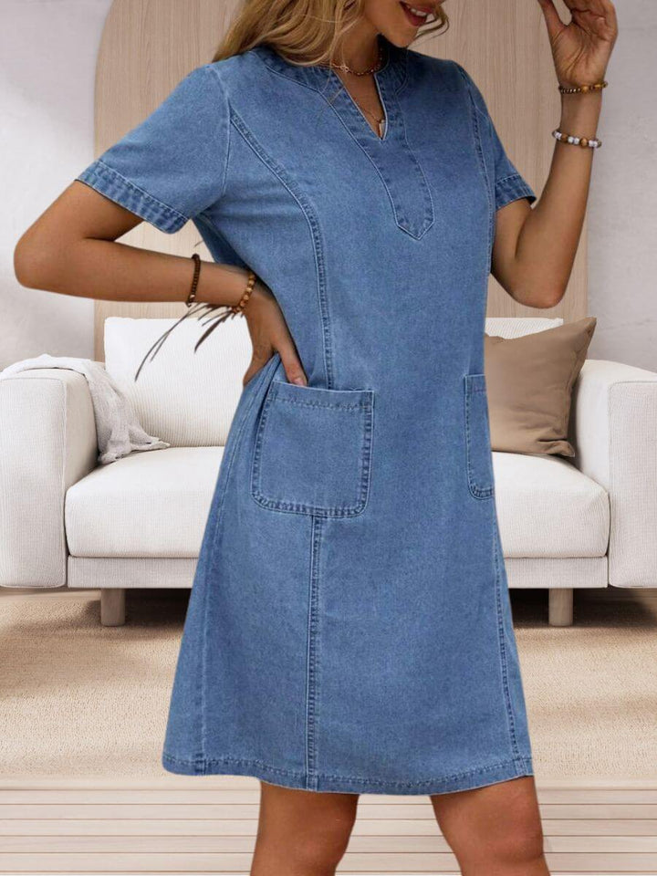 Barbara | Robe Denim Col V & Grandes Poches