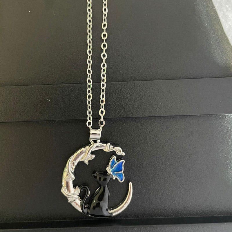 Collier Pendentif Chat Créatif
