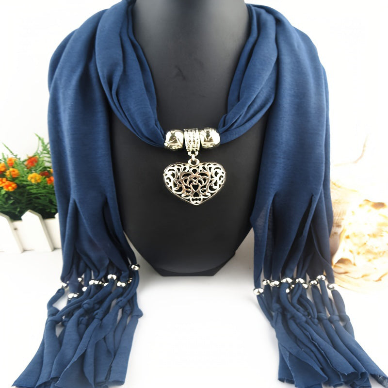 Écharpe Avec Pendentif En Cœur Vintage